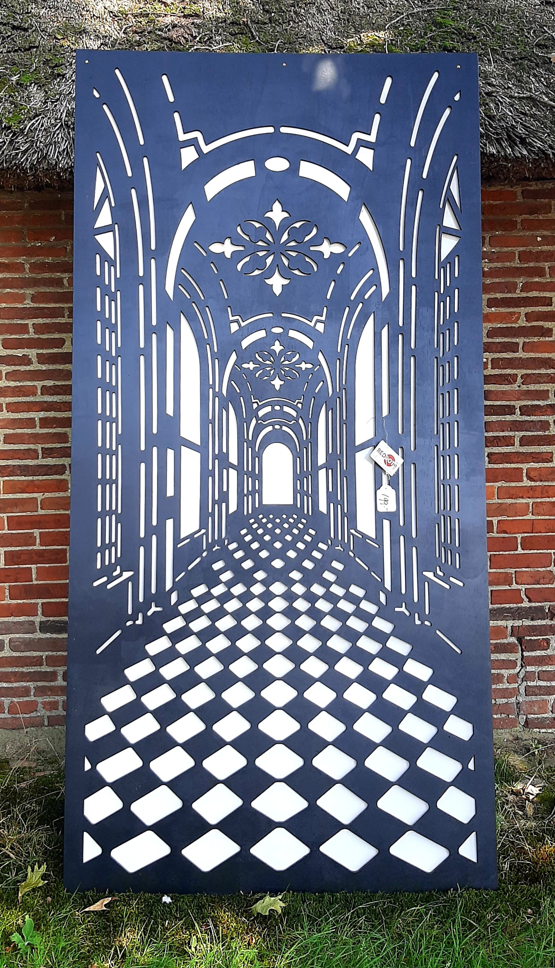 Maatwerk lasercut paneel met gotisch kathedraalmotief